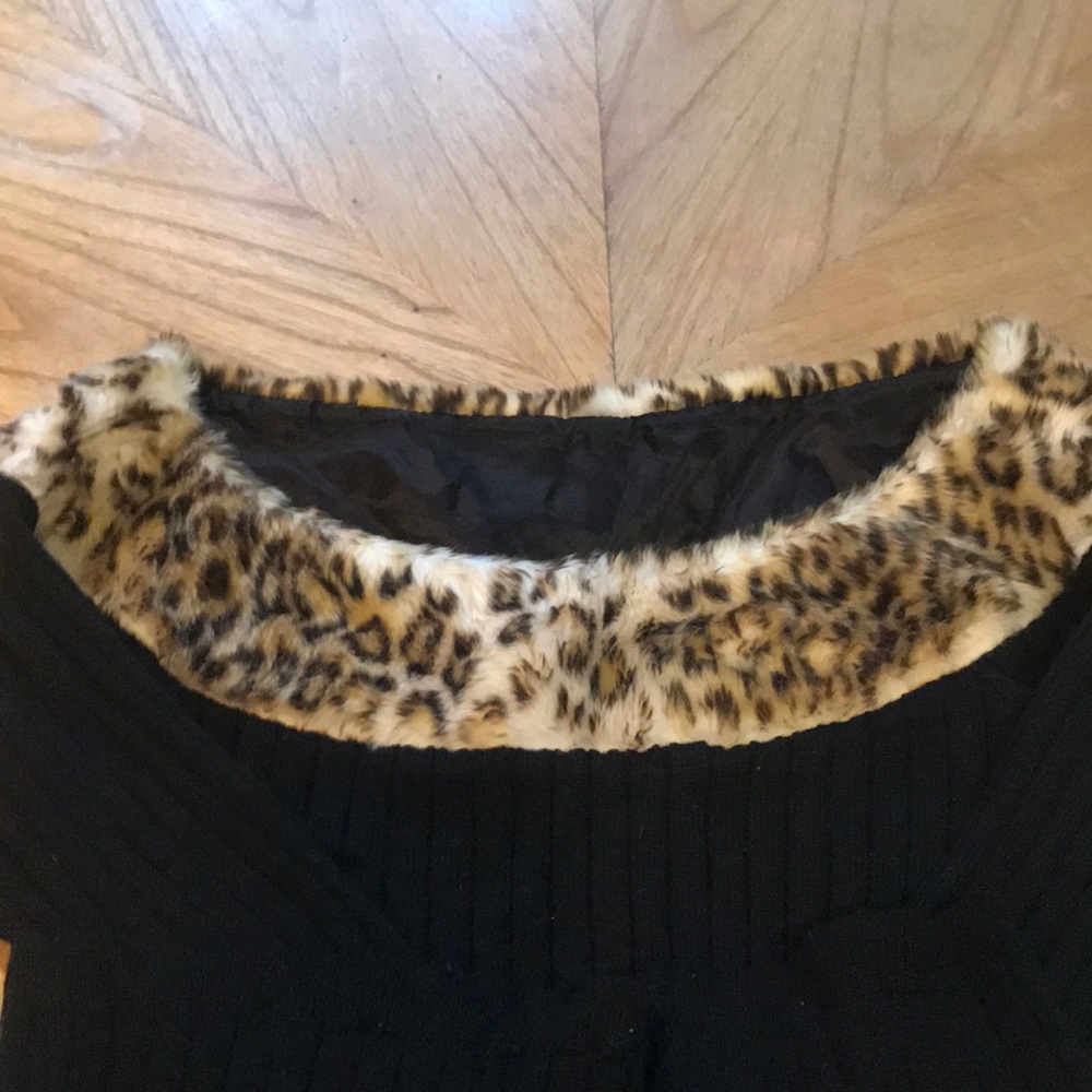 Sweater - Picture 2 of 3
